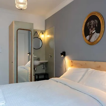 Quarto em Acomodações Particulares Nova Alegria *